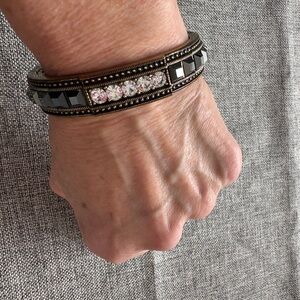 HEIDI DAUS “Hematite” and Crystal Bangle SOLD OUT ONLINE MAKE ME AN OFFER!